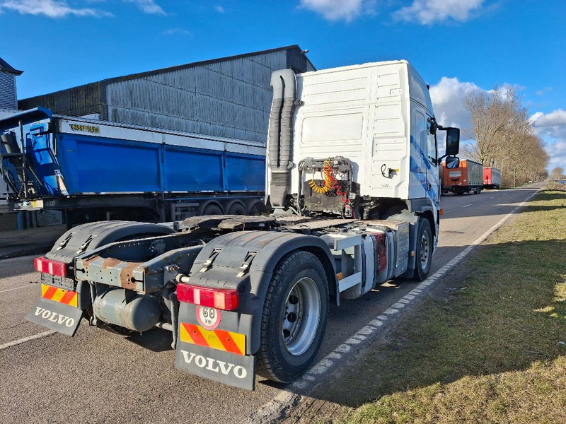 Volvo FM 380 - Tractor unit: picture 4 Volvo FM 380 - Tractor unit: picture 4