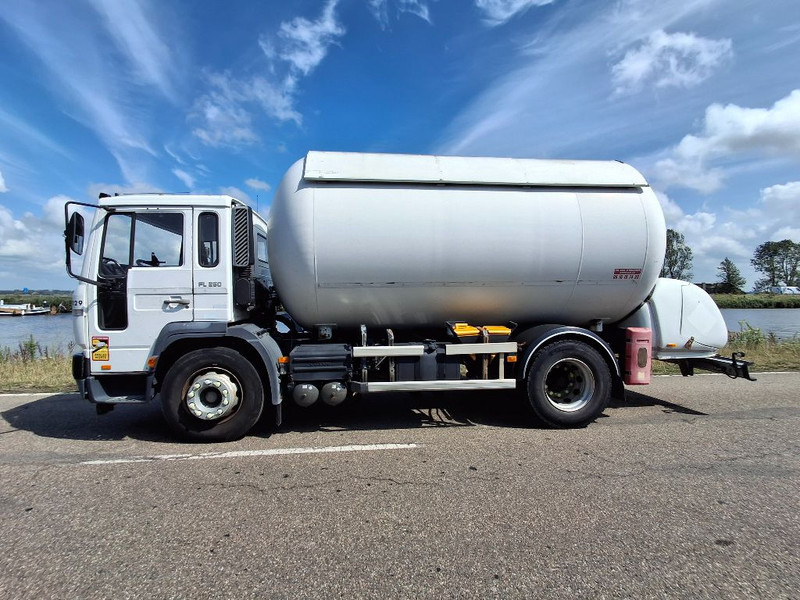 Volvo FL 250 GAS / LPG - Tank truck: picture 4 Volvo FL 250 GAS / LPG - Tank truck: picture 4