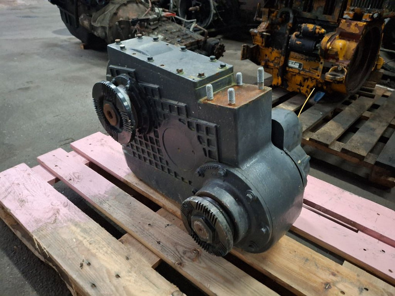 Volvo VT2501TB ATC - Gearbox: picture 2 Volvo VT2501TB ATC - Gearbox: picture 2