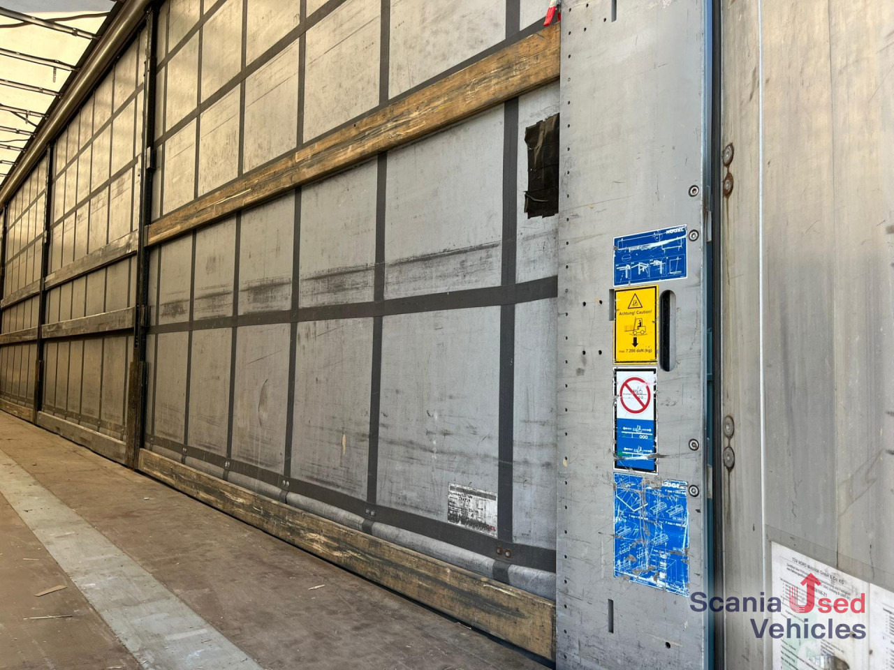 KOEGEL KOGEL S24-1 CURTAINSIDER LIFT AXLE - Curtainsider semi-trailer: picture 4 KOEGEL KOGEL S24-1 CURTAINSIDER LIFT AXLE - Curtainsider semi-trailer: picture 4
