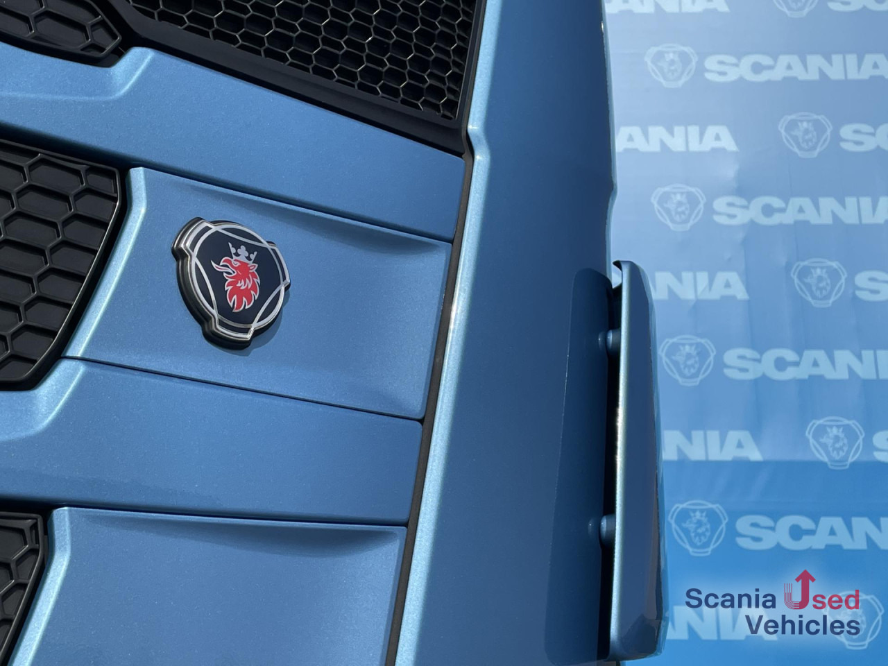 SCANIA R 410 A4x2NA RETARDER LED LNG SMART 2 P-AIRCO - Tractor unit: picture 2 SCANIA R 410 A4x2NA RETARDER LED LNG SMART 2 P-AIRCO - Tractor unit: picture 2