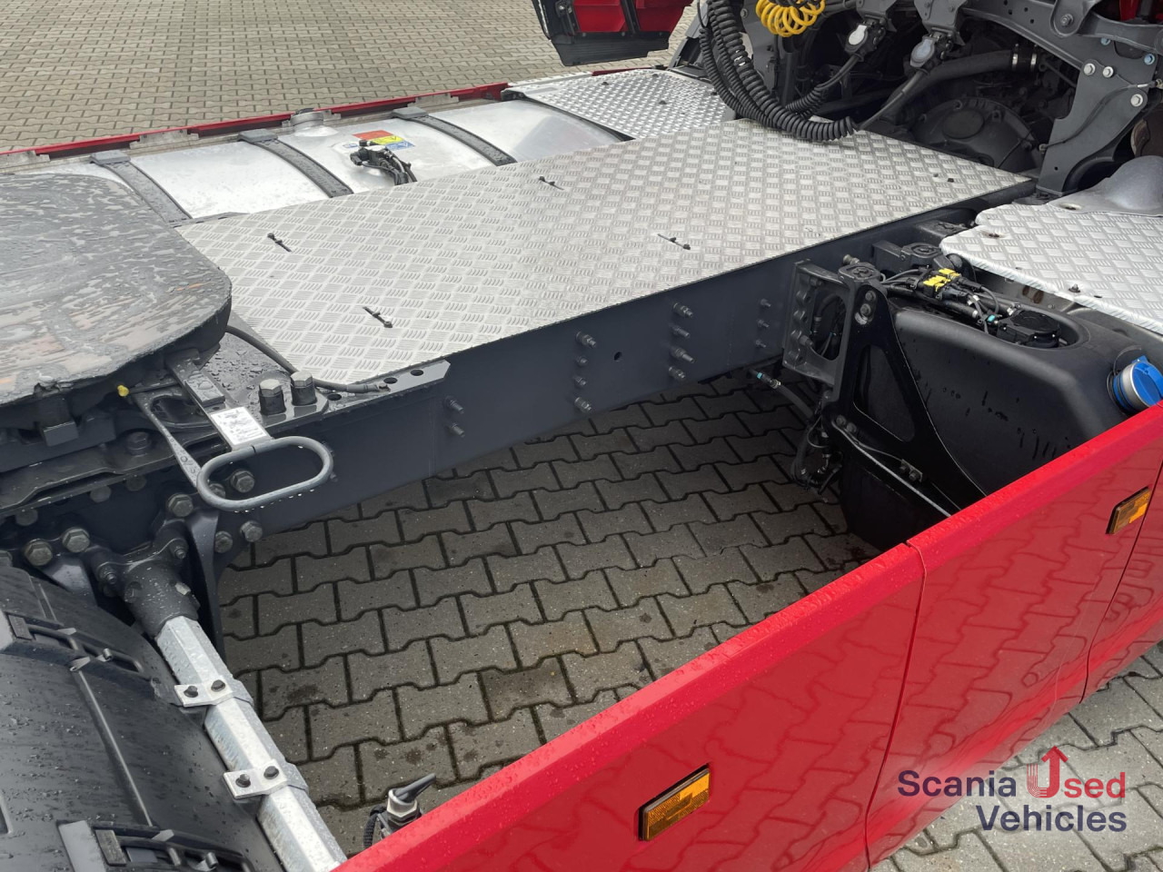 SCANIA R 410 A4x2NA RETARDER LED NAVI - Tractor unit: picture 2 SCANIA R 410 A4x2NA RETARDER LED NAVI - Tractor unit: picture 2