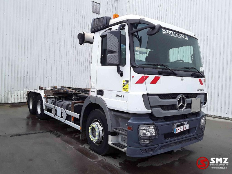Mercedes-Benz Actros 2641 6x4 - Container transporter/ Swap body truck: picture 1 Mercedes-Benz Actros 2641 6x4 - Container transporter/ Swap body truck: picture 1