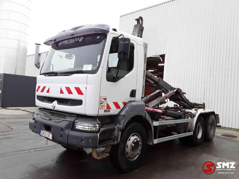 Renault Kerax 370 6x4 - Container transporter/ Swap body truck: picture 3 Renault Kerax 370 6x4 - Container transporter/ Swap body truck: picture 3