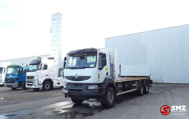 Renault Kerax 380 6x4 chassis - Dropside/ Flatbed truck, Crane truck: picture 2 Renault Kerax 380 6x4 chassis - Dropside/ Flatbed truck, Crane truck: picture 2