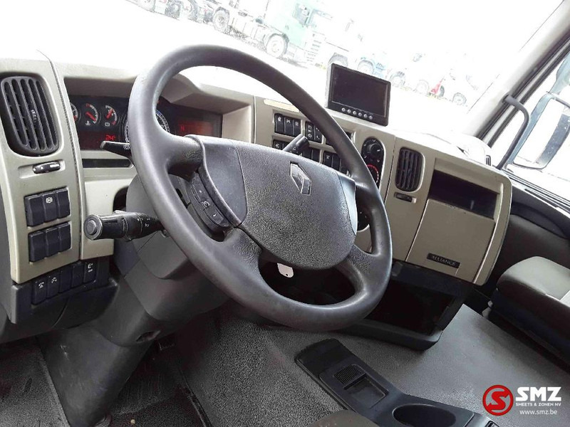Tractor unit Renault Premium 460 hydraulic intarder: picture 8