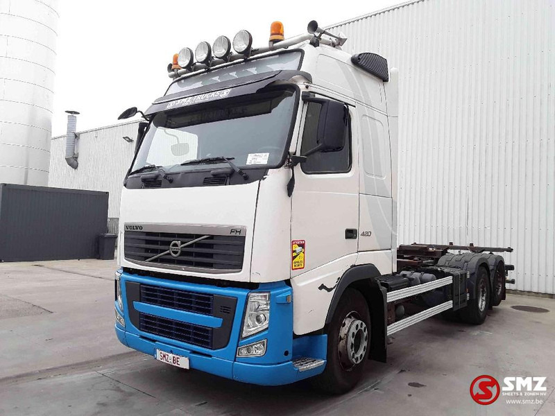 Volvo FH 420 6x2 - Container transporter/ Swap body truck: picture 3 Volvo FH 420 6x2 - Container transporter/ Swap body truck: picture 3
