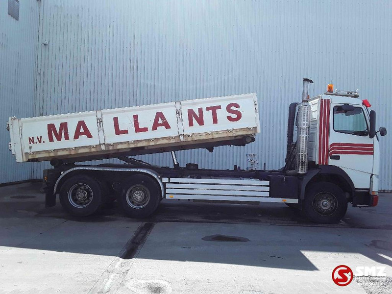 Volvo FM 12 6x4 lames steel big axle - Container transporter/ Swap body truck: picture 4 Volvo FM 12 6x4 lames steel big axle - Container transporter/ Swap body truck: picture 4