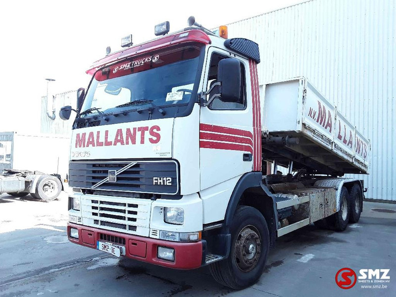 Volvo FM 12 6x4 lames steel big axle - Container transporter/ Swap body truck: picture 3 Volvo FM 12 6x4 lames steel big axle - Container transporter/ Swap body truck: picture 3