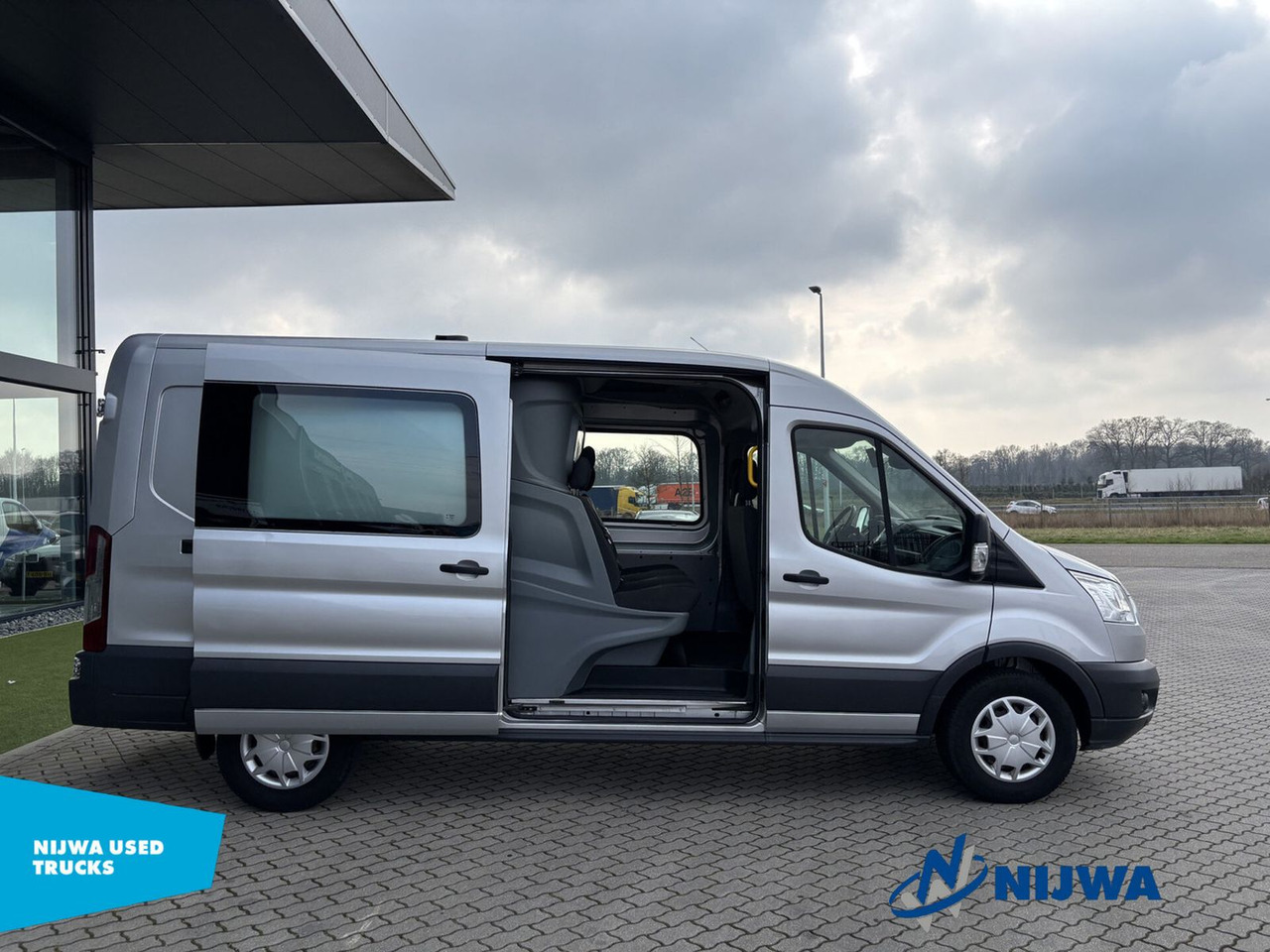 Small van, Combi van Ford Transit 130 L3H2 Dubbele cabine + Trekhaak: picture 14