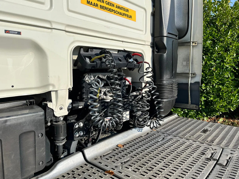 DAF XF 450 FT SC Euro6 - Tractor unit: picture 4 DAF XF 450 FT SC Euro6 - Tractor unit: picture 4