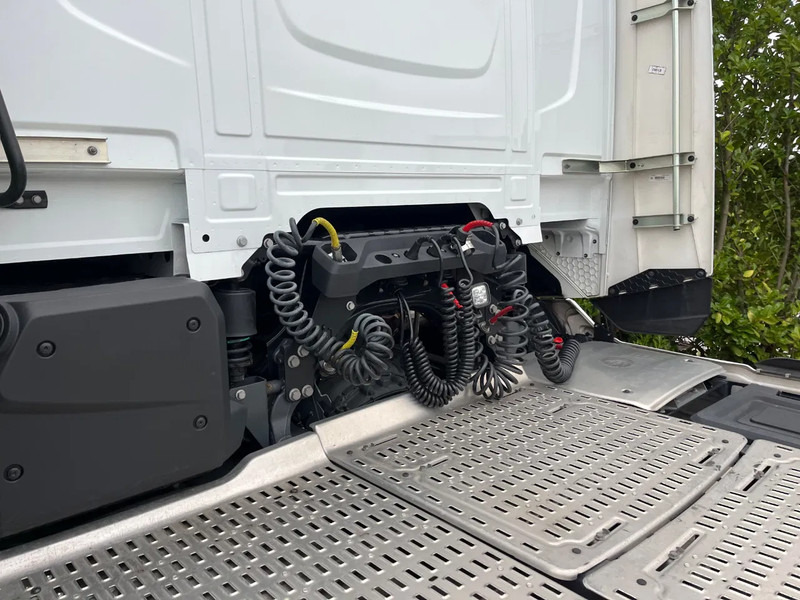 DAF XF 480 FT Euro6 - Tractor unit: picture 5 DAF XF 480 FT Euro6 - Tractor unit: picture 5