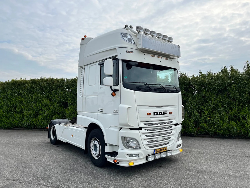 DAF XF 510 FT Euro6 Manual Special Interior - Tractor unit: picture 1 DAF XF 510 FT Euro6 Manual Special Interior - Tractor unit: picture 1