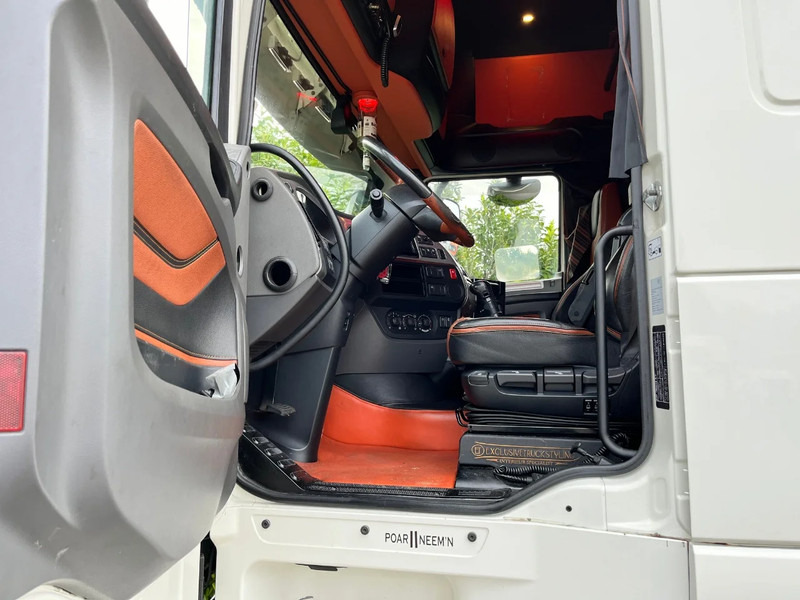 DAF XF 510 FT Euro6 Manual Special Interior - Tractor unit: picture 5 DAF XF 510 FT Euro6 Manual Special Interior - Tractor unit: picture 5