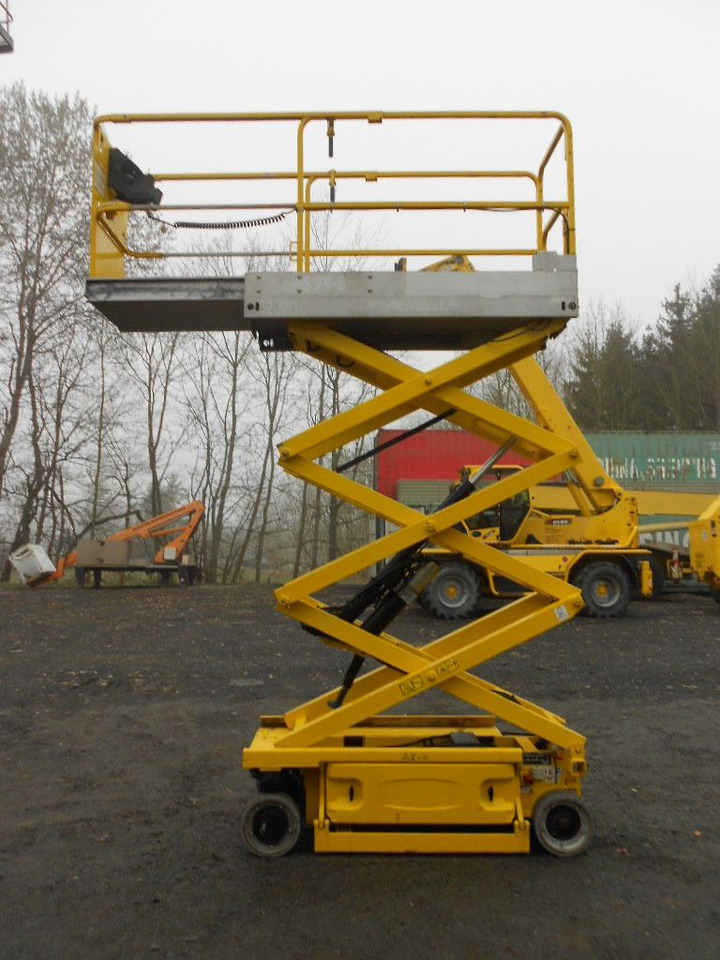 JLG 1930 ES, Scherenarbeitsbühne AH 8 m - Truck mounted aerial platform: picture 4 JLG 1930 ES, Scherenarbeitsbühne AH 8 m - Truck mounted aerial platform: picture 4