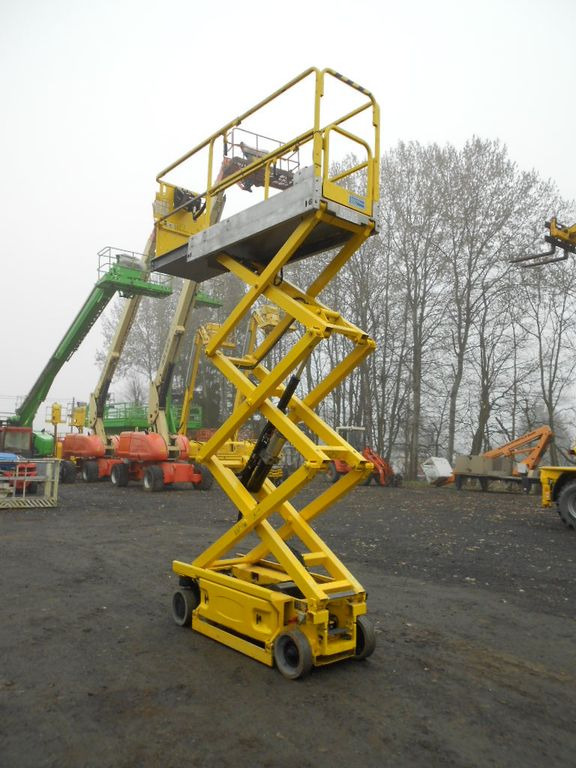 JLG JLG 1930 ES, Scherenarbeitsbühne AH 8 m JLG 1930 ES, Batterien 02/2025 Scherenbühne 8m - Scissor lift: picture 4 JLG JLG 1930 ES, Scherenarbeitsbühne AH 8 m JLG 1930 ES, Batterien 02/2025 Scherenbühne 8m - Scissor lift: picture 4