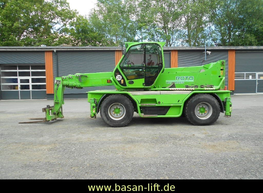 Merlo RT 4025 Roto 45.21 MCSS Merlo RT 4025 Roto 45.21 MCSS - Telescopic handler: picture 3 Merlo RT 4025 Roto 45.21 MCSS Merlo RT 4025 Roto 45.21 MCSS - Telescopic handler: picture 3
