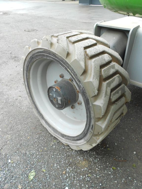 Articulated boom Niftylift Niftylift HR28 Hybrid , 4x4 , 28: picture 10