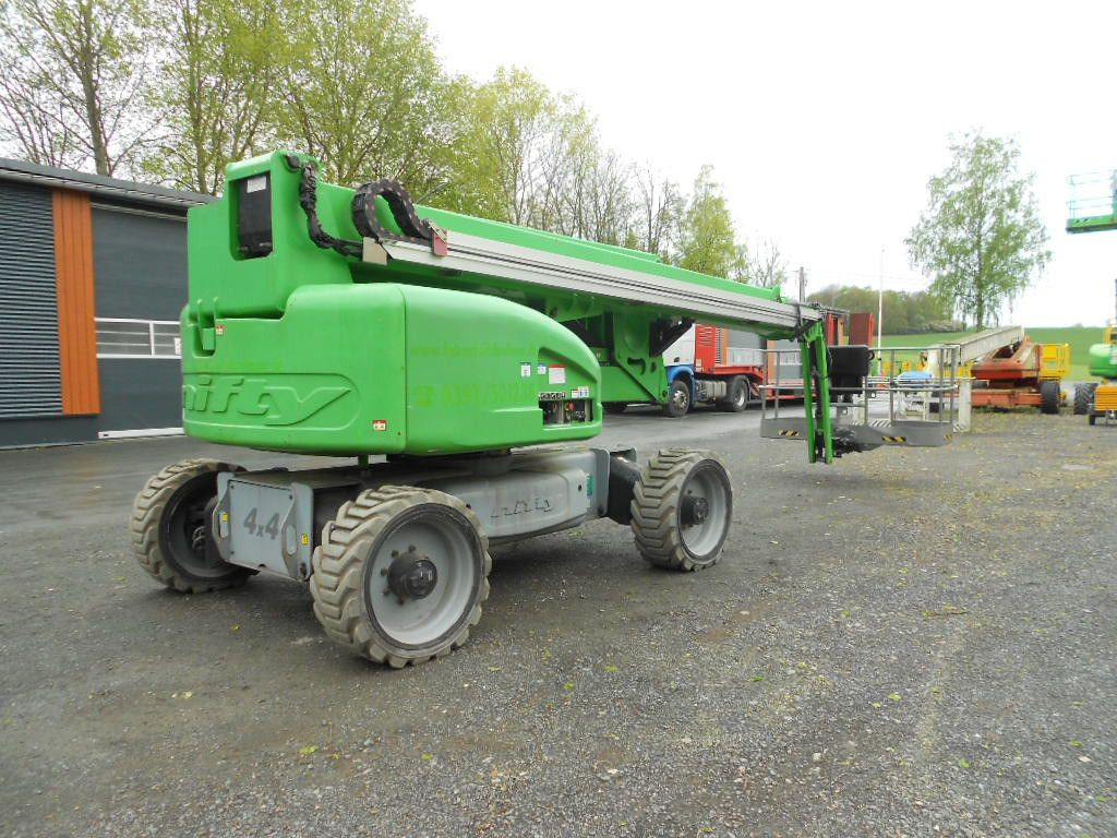 Articulated boom Niftylift Niftylift HR28 Hybrid , 4x4 , 28 Niftylift HR28 Hybrid , 4x4 , 28: picture 18 Articulated boom Niftylift Niftylift HR28 Hybrid , 4x4 , 28 Niftylift HR28 Hybrid , 4x4 , 28: picture 18