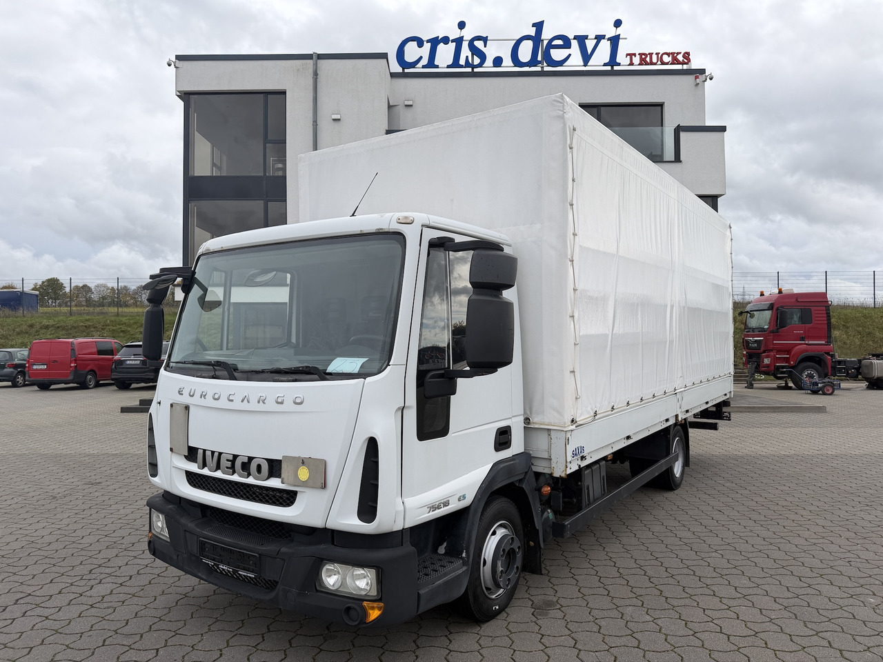 Iveco 75 E 180 4x2 LBW - Curtain side van: picture 1 Iveco 75 E 180 4x2 LBW - Curtain side van: picture 1