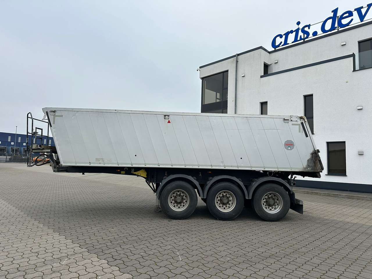 Kempf SKM 35 3 Thermo Mulde | TÜV NEU - Tipper semi-trailer: picture 5 Kempf SKM 35 3 Thermo Mulde | TÜV NEU - Tipper semi-trailer: picture 5