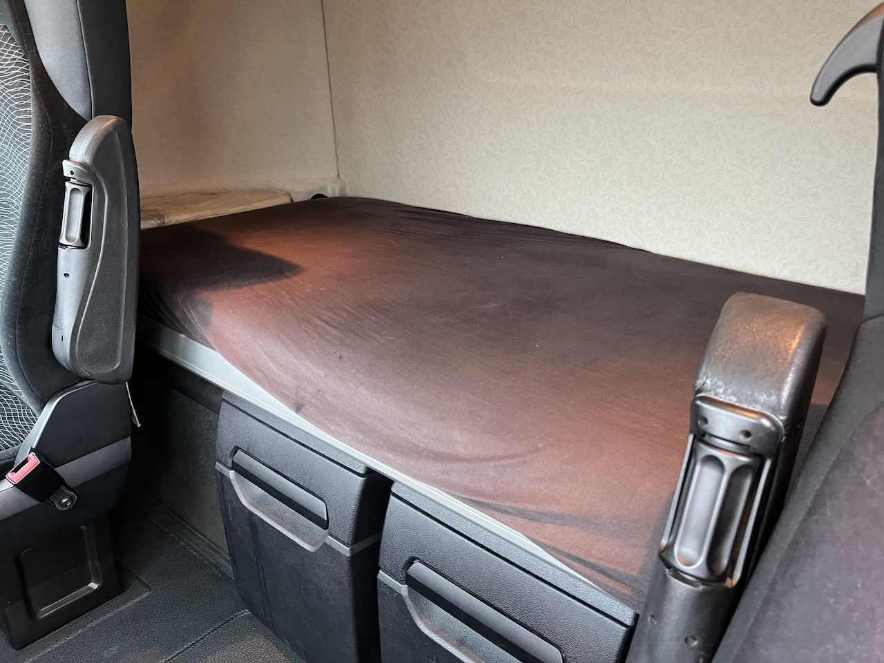 Mercedes-Benz 1842 4x2 LBW Kühlung Flüssigstickstoff GAS - Refrigerator truck: picture 3 Mercedes-Benz 1842 4x2 LBW Kühlung Flüssigstickstoff GAS - Refrigerator truck: picture 3