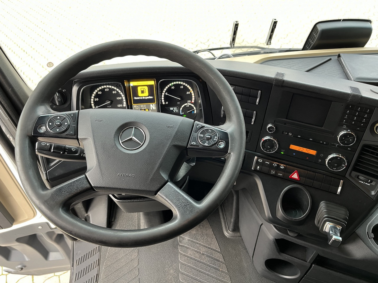 Refrigerator truck Mercedes-Benz 1842 4x2 LBW Kühlung Flüssigstickstoff GAS: picture 15