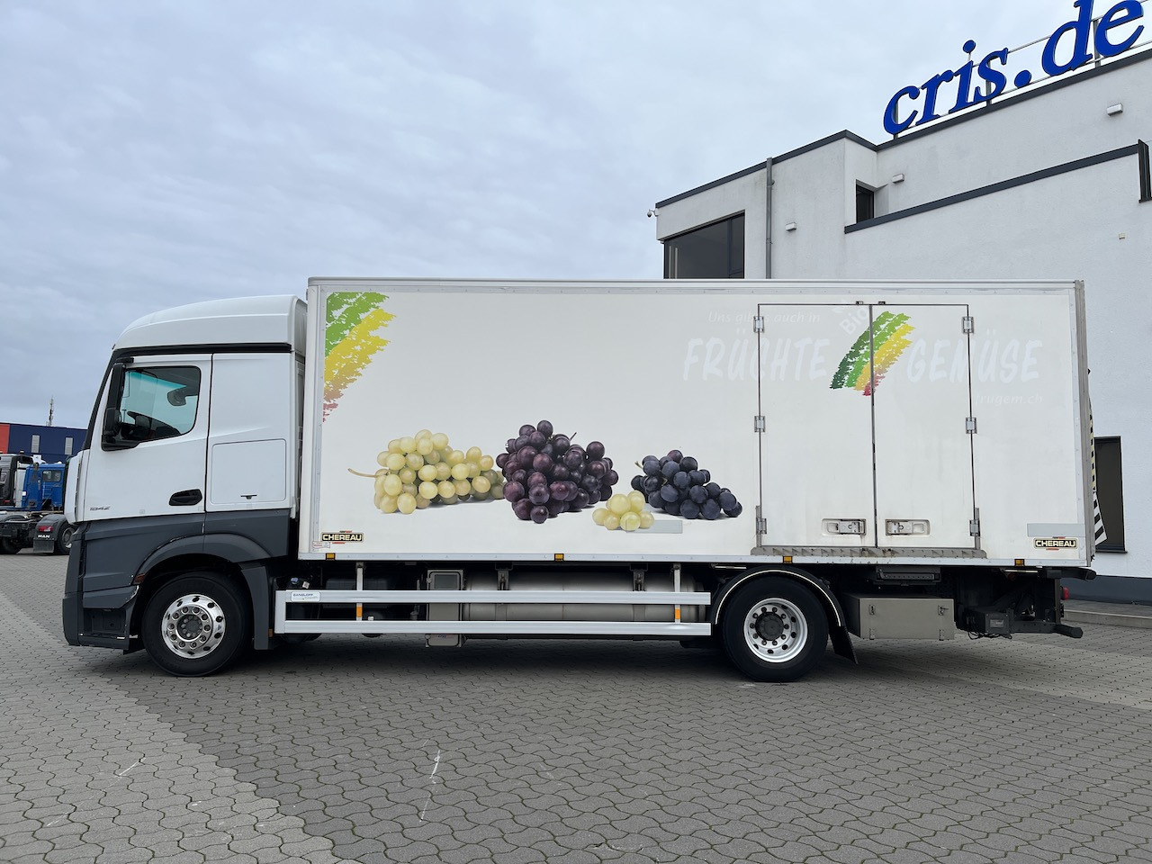 Refrigerator truck Mercedes-Benz 1842 4x2 LBW Kühlung Flüssigstickstoff GAS: picture 8