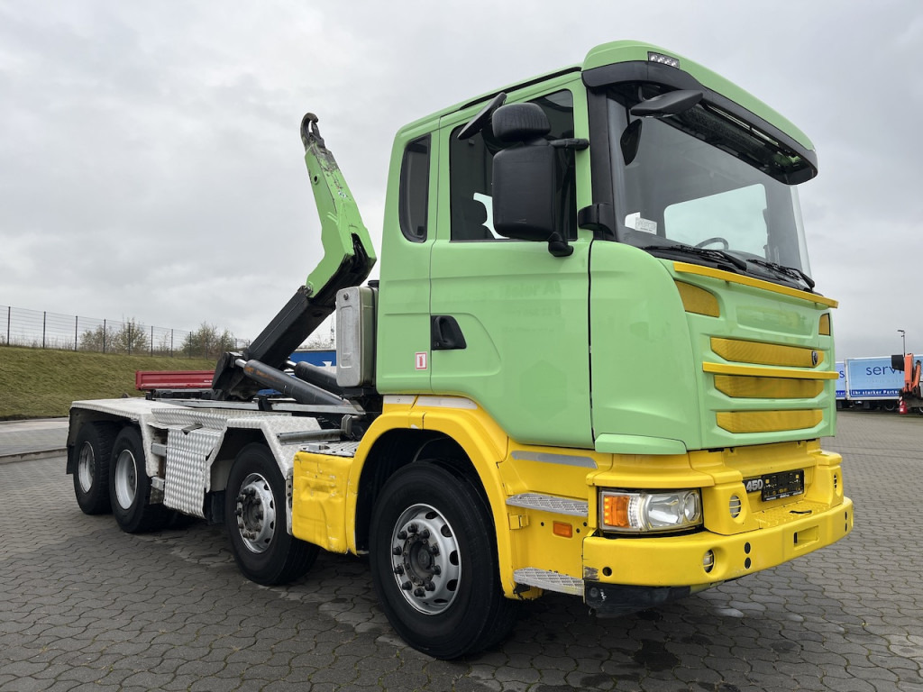 Interior photo 3: Hook lift truck Scania G 450 8x4  Trösch Abrollkipper