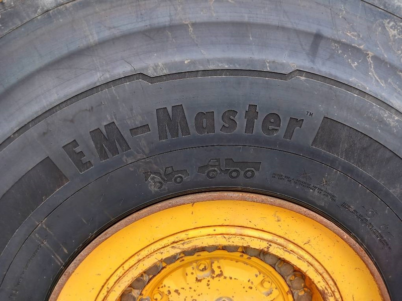 Wheel loader Komatsu WA500-7: picture 9 Wheel loader Komatsu WA500-7: picture 9