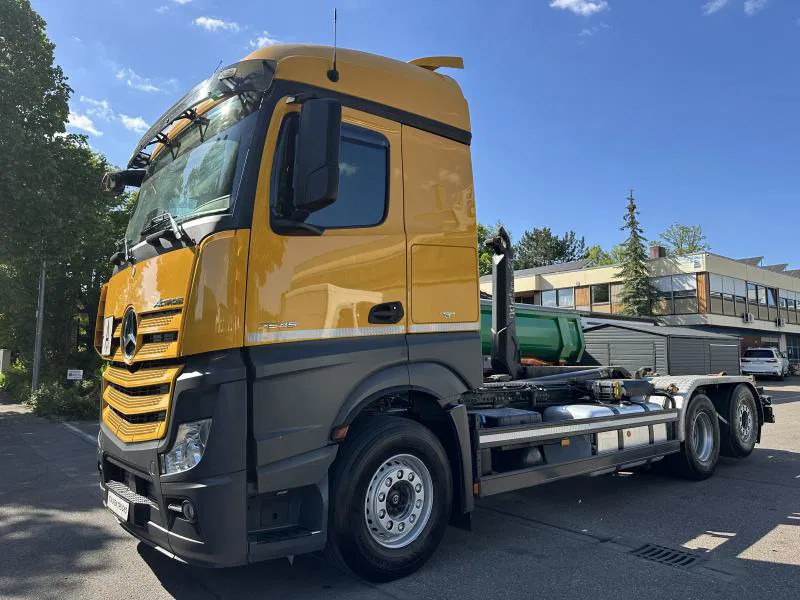 Mercedes-Benz Actros 2645 6x2 ABROLLER Lenk/Lift MEILLER 2170 Intarder - Hook lift truck, Crane truck: picture 1 Mercedes-Benz Actros 2645 6x2 ABROLLER Lenk/Lift MEILLER 2170 Intarder - Hook lift truck, Crane truck: picture 1