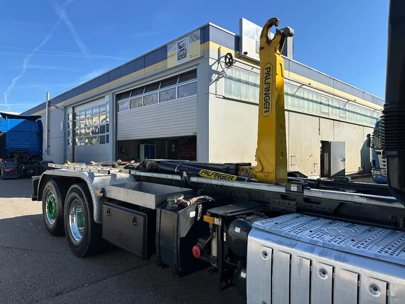 Mercedes-Benz Arocs 2551 6X4*HAD*Abroller *Palfinger*Euro6D*Intarder - Hook lift truck: picture 4 Mercedes-Benz Arocs 2551 6X4*HAD*Abroller *Palfinger*Euro6D*Intarder - Hook lift truck: picture 4