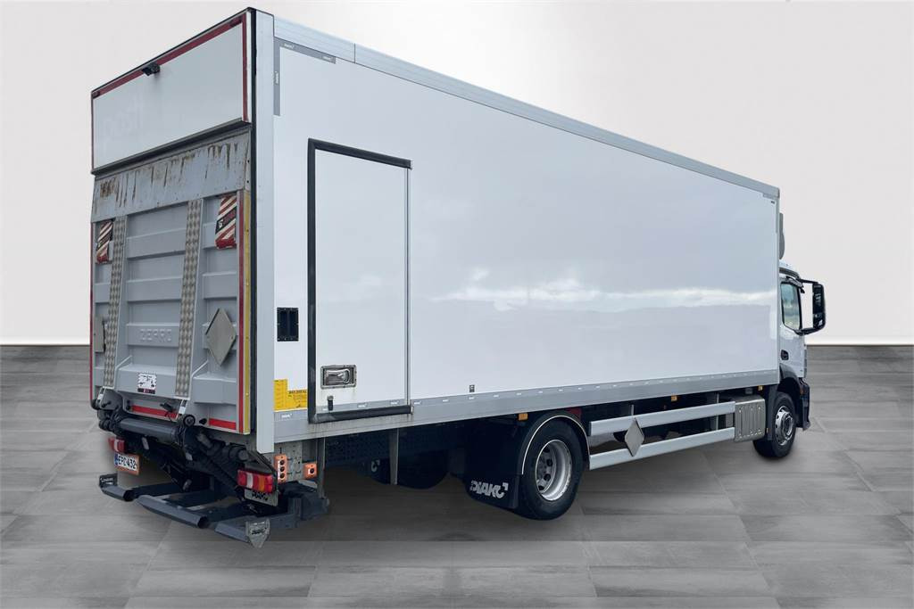 Mercedes-Benz Actros 1827 4x2 8,7m umpikori+PL nostin - Isothermal truck: picture 3 Mercedes-Benz Actros 1827 4x2 8,7m umpikori+PL nostin - Isothermal truck: picture 3