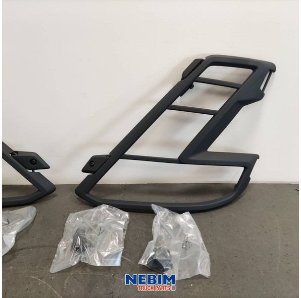 Volvo Volvo - 23146213 - Koplampbescherming FM5/E - Spare parts for Truck: picture 3 Volvo Volvo - 23146213 - Koplampbescherming FM5/E - Spare parts for Truck: picture 3