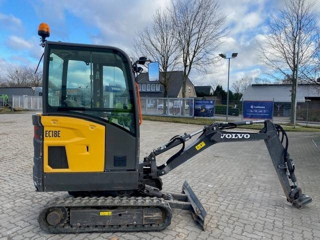 Volvo EC 18 E MIETE / RENTAL (12001761) - Mini excavator: picture 5 Volvo EC 18 E MIETE / RENTAL (12001761) - Mini excavator: picture 5