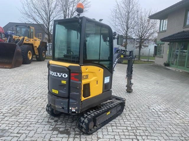 Volvo EC 20 E MIETE / RENTAL (12001805) - Mini excavator: picture 4 Volvo EC 20 E MIETE / RENTAL (12001805) - Mini excavator: picture 4