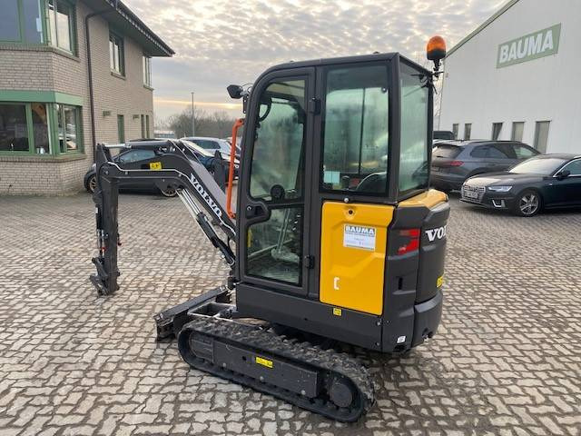 Volvo EC 20 E MIETE / RENTAL (12001812) - Mini excavator: picture 3 Volvo EC 20 E MIETE / RENTAL (12001812) - Mini excavator: picture 3