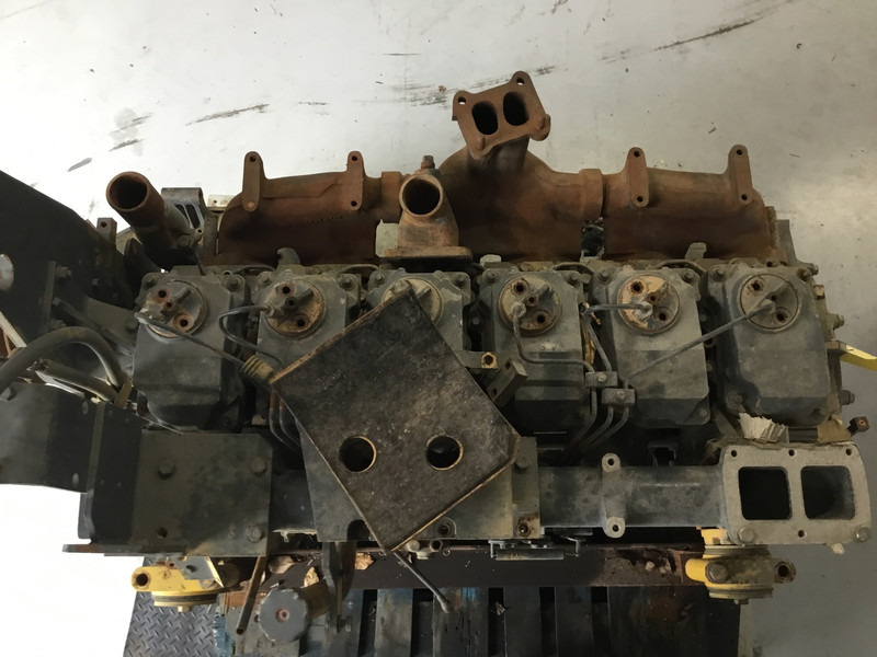 Komatsu S6D125E-2 USED - Construction machinery: picture 5 Komatsu S6D125E-2 USED - Construction machinery: picture 5