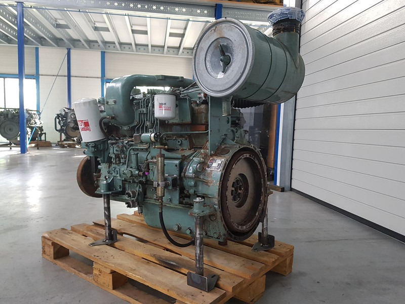 Mitsubishi 6D16-TE2 USED - Construction machinery: picture 1 Mitsubishi 6D16-TE2 USED - Construction machinery: picture 1