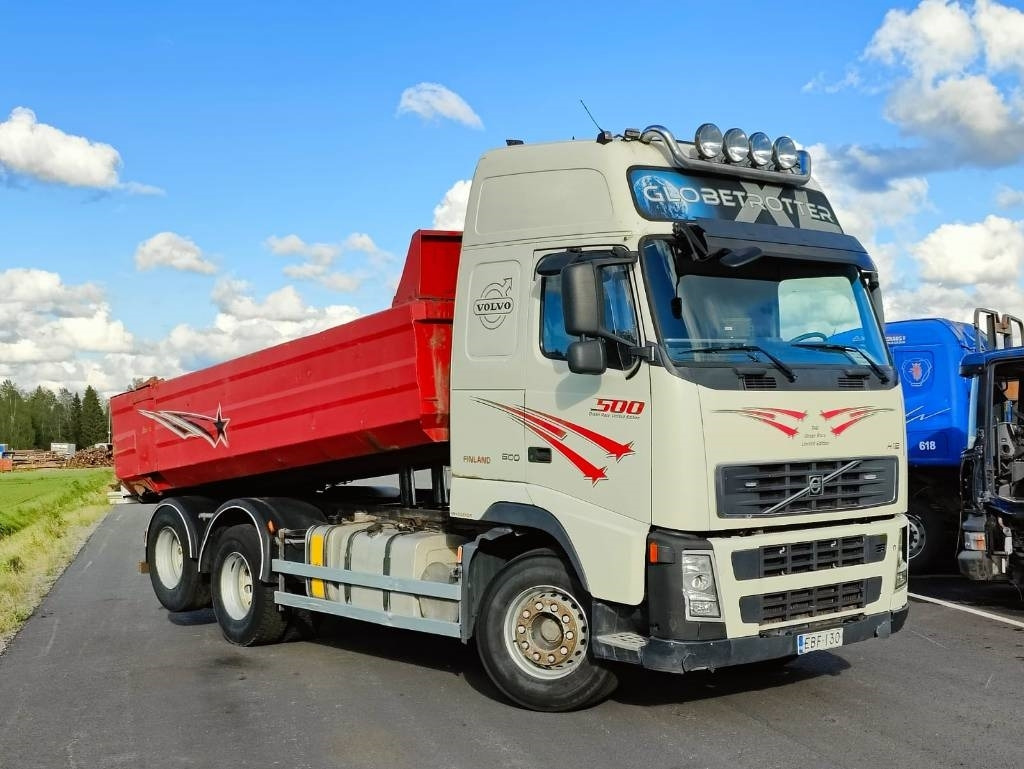 Volvo FH 12 - Tipper: picture 2 Volvo FH 12 - Tipper: picture 2