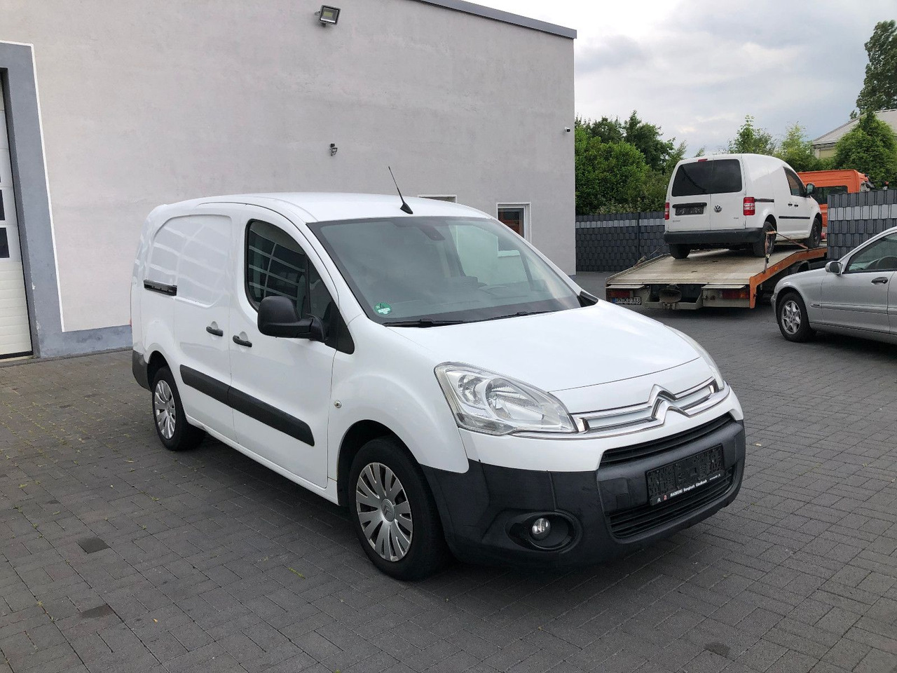 Small van Citroën Berlingo 1.6 HDi Kasten Niveau B L2, Autom.: picture 1