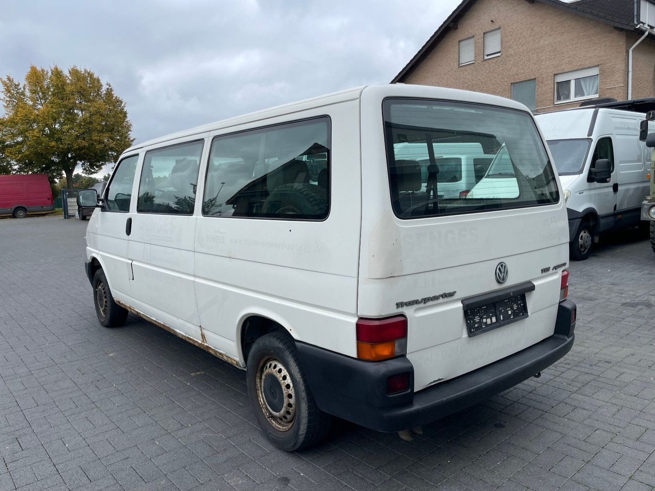Volkswagen T4 Caravelle 2,5-l-Diesel TDI 75kW syncro lang - Passenger van: picture 4 Volkswagen T4 Caravelle 2,5-l-Diesel TDI 75kW syncro lang - Passenger van: picture 4