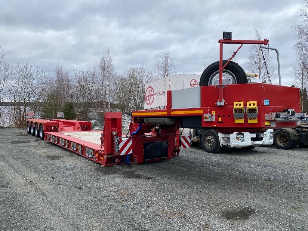 Faymonville Megamax - Low loader semi-trailer: picture 1 Faymonville Megamax - Low loader semi-trailer: picture 1