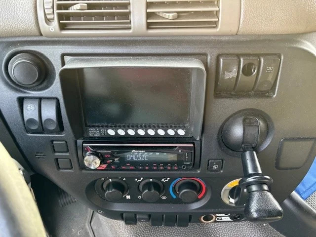 Isothermal truck DAF CF 65.250 COOLING TRUCK WITH CARRIER D/E COOLER (EURO 5 / AS-TRONIC / 2.500 KG. LOADING PLATFORM): picture 11 Isothermal truck DAF CF 65.250 COOLING TRUCK WITH CARRIER D/E COOLER (EURO 5 / AS-TRONIC / 2.500 KG. LOADING PLATFORM): picture 11