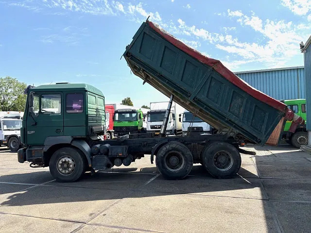 Tipper MAN 26.463 DF 6x4 MEILLER KIPPER (ZF16 MANUAL GEARBOX / ZF-INTARDER / FULL STEEL SUSPENSION / REDUCTION AXLES): picture 6 Tipper MAN 26.463 DF 6x4 MEILLER KIPPER (ZF16 MANUAL GEARBOX / ZF-INTARDER / FULL STEEL SUSPENSION / REDUCTION AXLES): picture 6