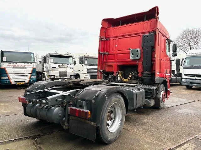 DAF 95.480 XF SPACECAB (EURO 3 / ZF16 MANUAL GEARBOX / 2x DIESELTANK / AIRCONDITIONING) - Tractor unit: picture 3 DAF 95.480 XF SPACECAB (EURO 3 / ZF16 MANUAL GEARBOX / 2x DIESELTANK / AIRCONDITIONING) - Tractor unit: picture 3
