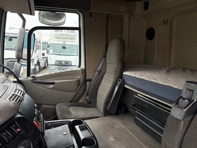 Tractor unit DAF CF 85.460 SPACECAB 4x2 (AS-TRONIC / MX-BRAKE / AIRCONDITIONING / ADR-VLG / FRIDGE / EURO 5 / ETC.): picture 10