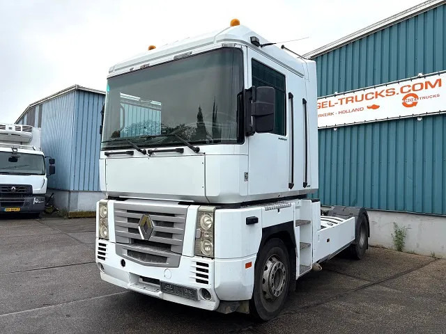 Renault Magnum AE 440 E-TECH (MACK ENGINE / ZF16 MANUAL GEARBOX / ZF-INTARDER / P.T.O. / AIRCONDITIONING / ETC.) - Tractor unit: picture 1 Renault Magnum AE 440 E-TECH (MACK ENGINE / ZF16 MANUAL GEARBOX / ZF-INTARDER / P.T.O. / AIRCONDITIONING / ETC.) - Tractor unit: picture 1