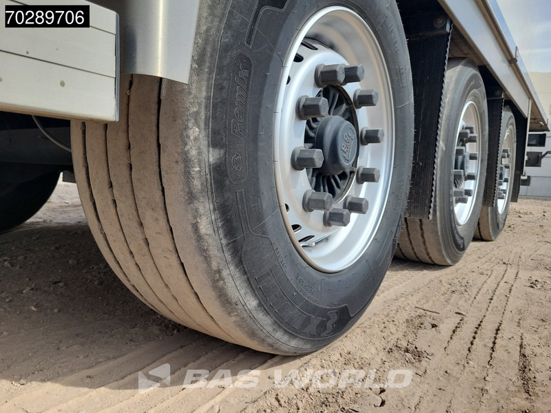 Refrigerator semi-trailer Chereau Thermoking SLXe 300 3 axles Valid FRC - ATP: picture 15 Refrigerator semi-trailer Chereau Thermoking SLXe 300 3 axles Valid FRC - ATP: picture 15