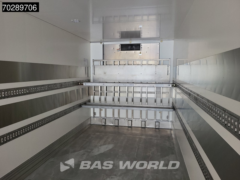 Refrigerator semi-trailer Chereau Thermoking SLXe 300 3 axles Valid FRC - ATP: picture 11 Refrigerator semi-trailer Chereau Thermoking SLXe 300 3 axles Valid FRC - ATP: picture 11